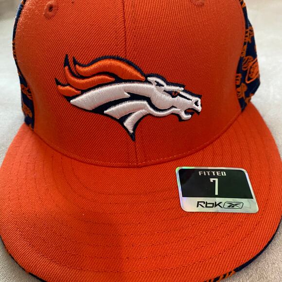 NFL Reebok Denver Broncos Flocked Logo Hat Fitted Size 7 New with Tags - Picture 4 of 9